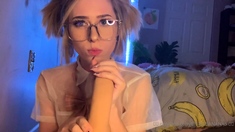Amateur Blonde Teen Intense Masturbation HD