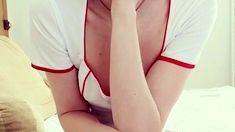 amateur blonde solo webcam