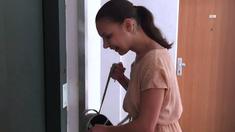 Young amateur teen in solo masturbation getting kinky