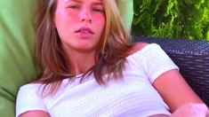 busty blonde babe natural boobs big breasted babe di