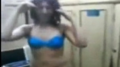 Egyptian Crossdresser Dances Sensually