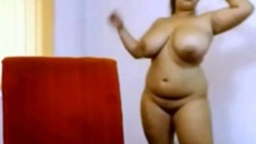 Big-Titted Arab Aunty's Webcam Tease